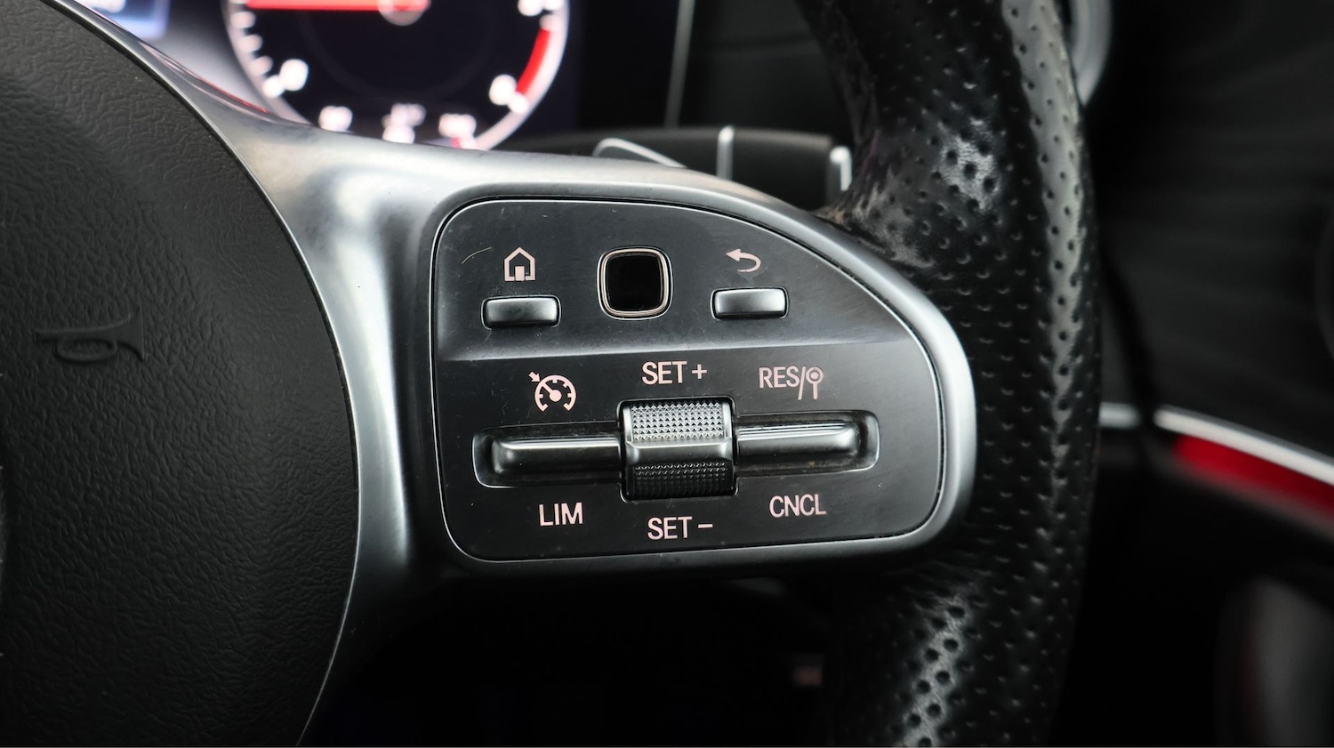 Used Mercedes-Benz E Class 2019 for sale - 77427001: Photo 22