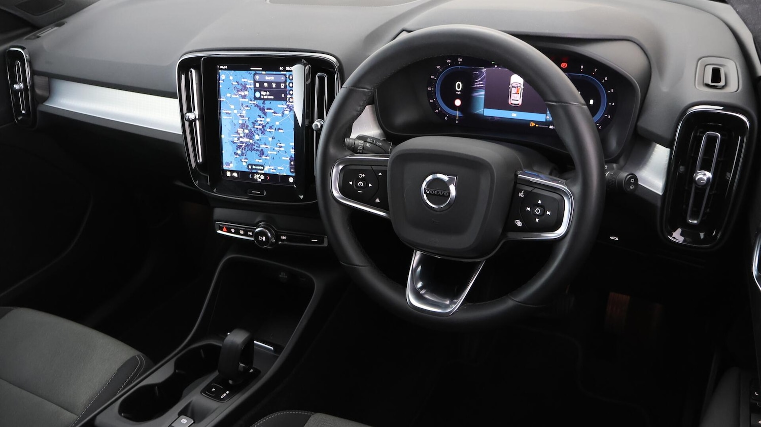 Used Volvo XC40 2022 for sale - 76596951: Photo 9