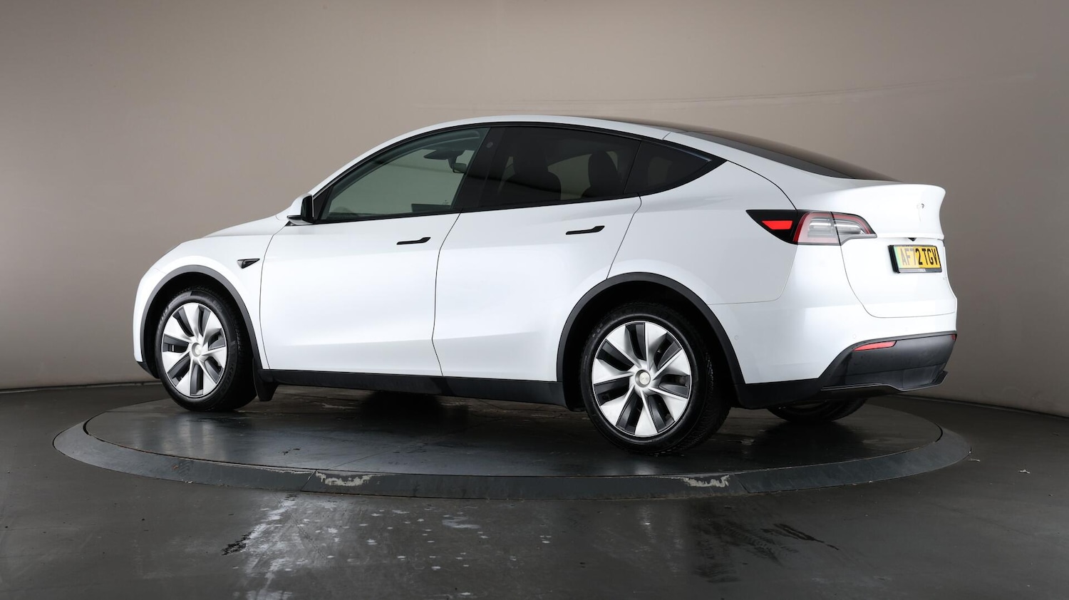 Used Tesla Model Y 2022 for sale - 76083650: Photo 76