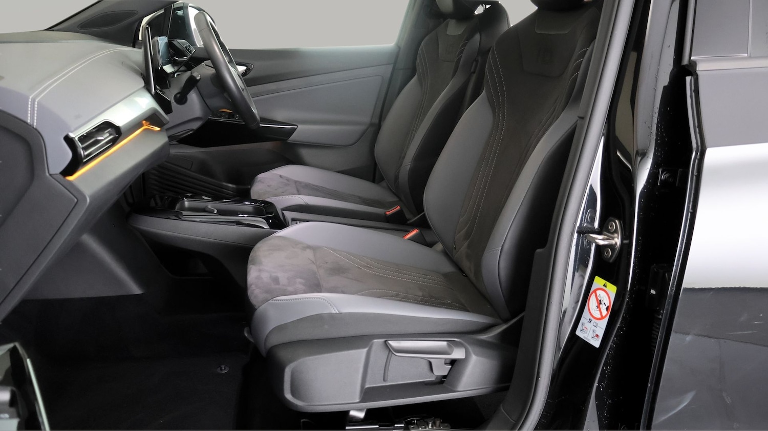 Used Volkswagen ID.4 2023 for sale - 77438644: Photo 14