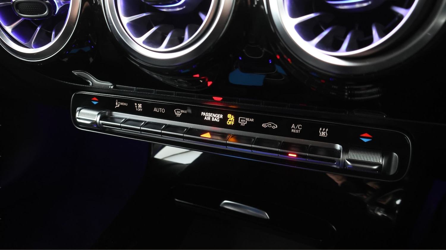 Used Mercedes-Benz A-Class 2022 for sale - 78062543: Photo 12