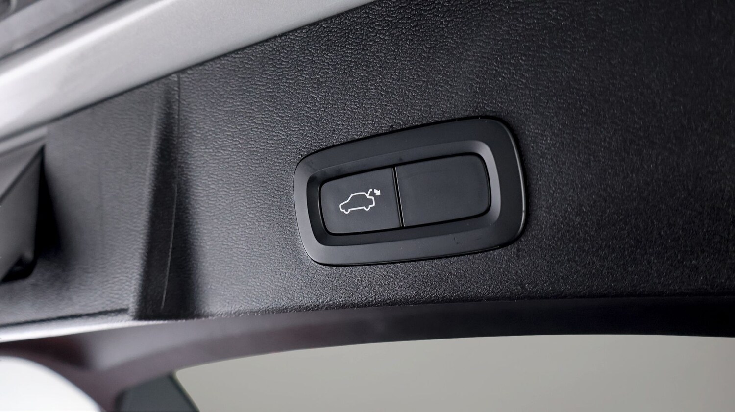 Used Volvo XC40 2022 for sale - 77571223: Photo 21