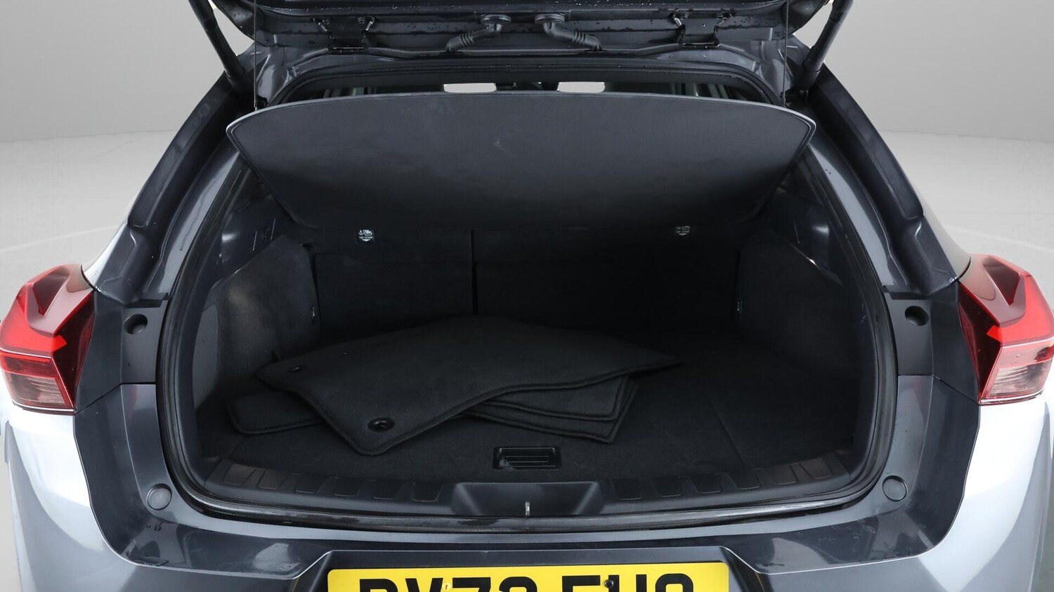 Used Lexus UX 2023 for sale - 76458108: Photo 16