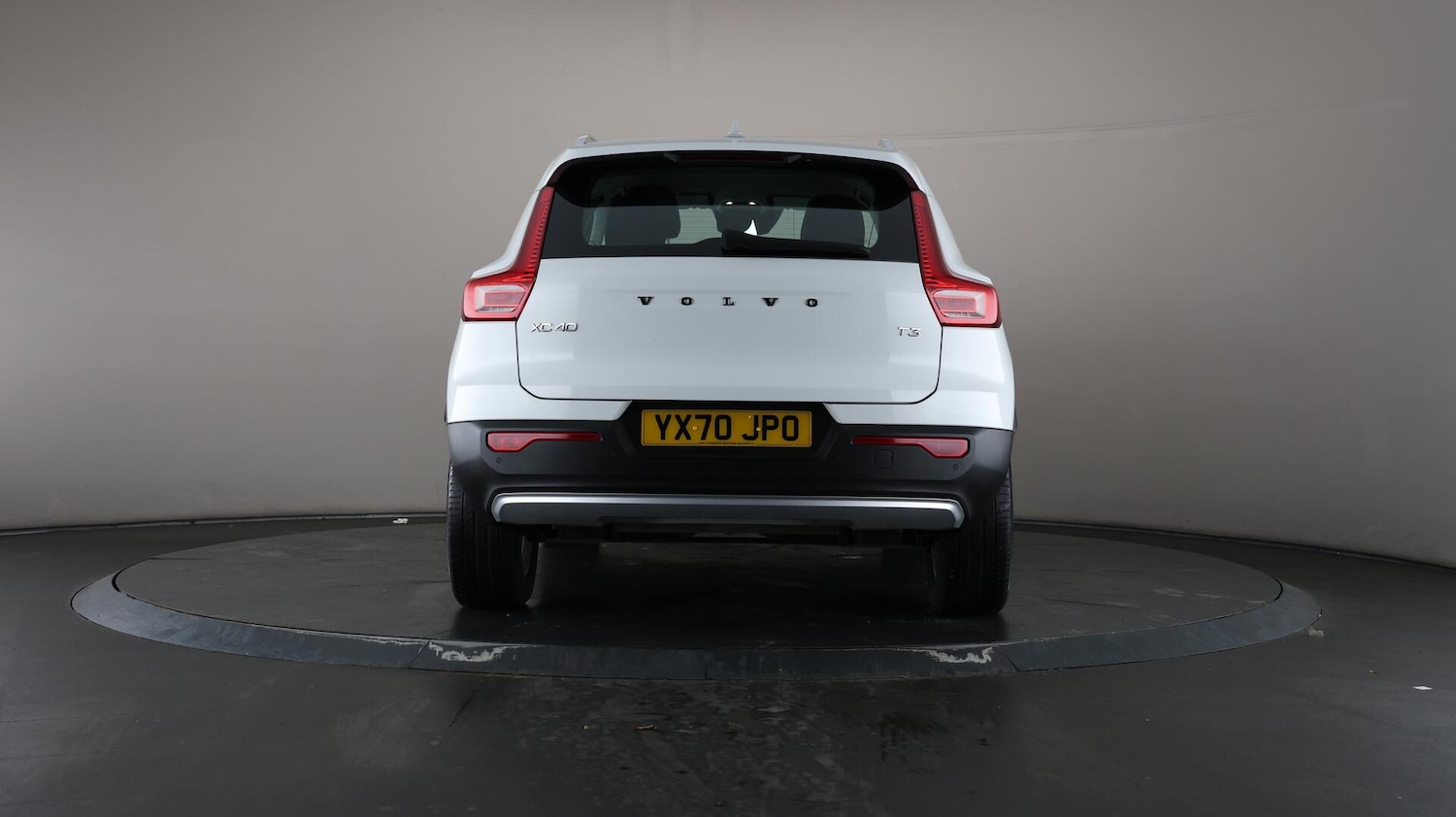 Used Volvo XC40 2020 for sale - 76151669: Photo 31