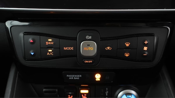 Used Nissan Leaf 2022 for sale - 75658496: Photo 11