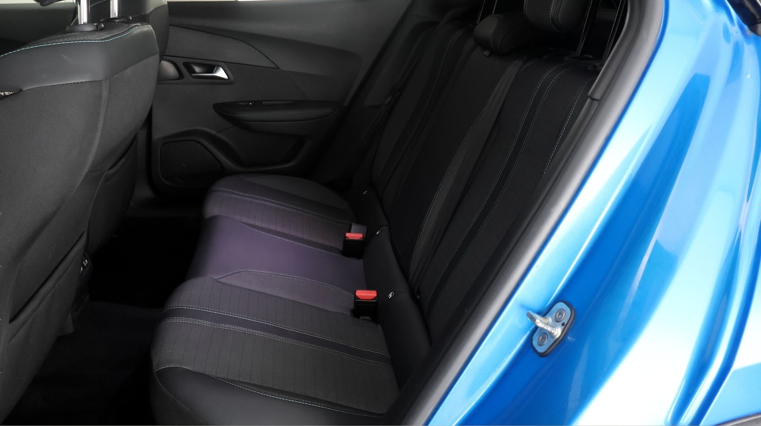 Used Peugeot 2008 2022 for sale - 77294759: Photo 16