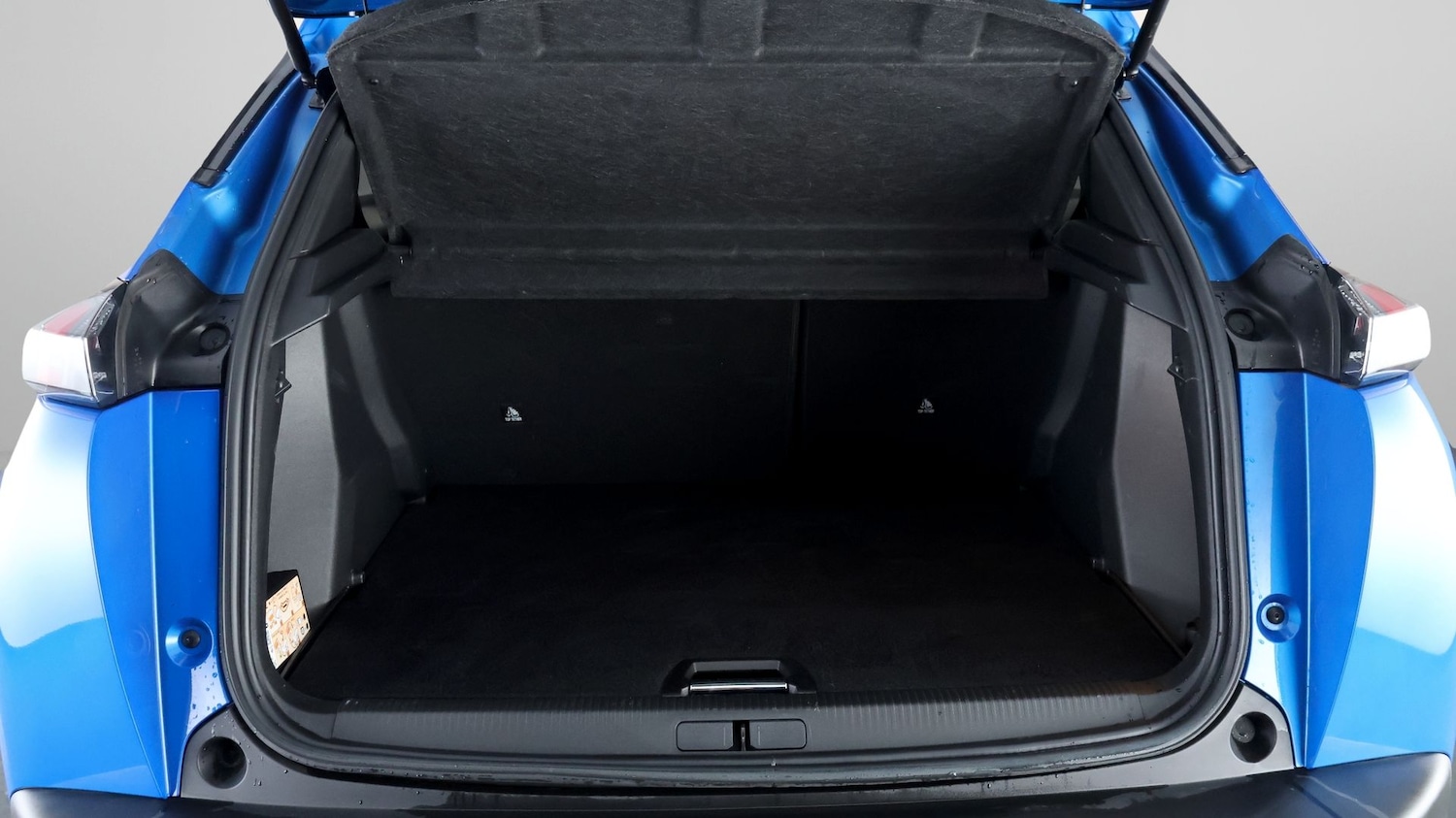 Used Peugeot 2008 2022 for sale - 77294759: Photo 17