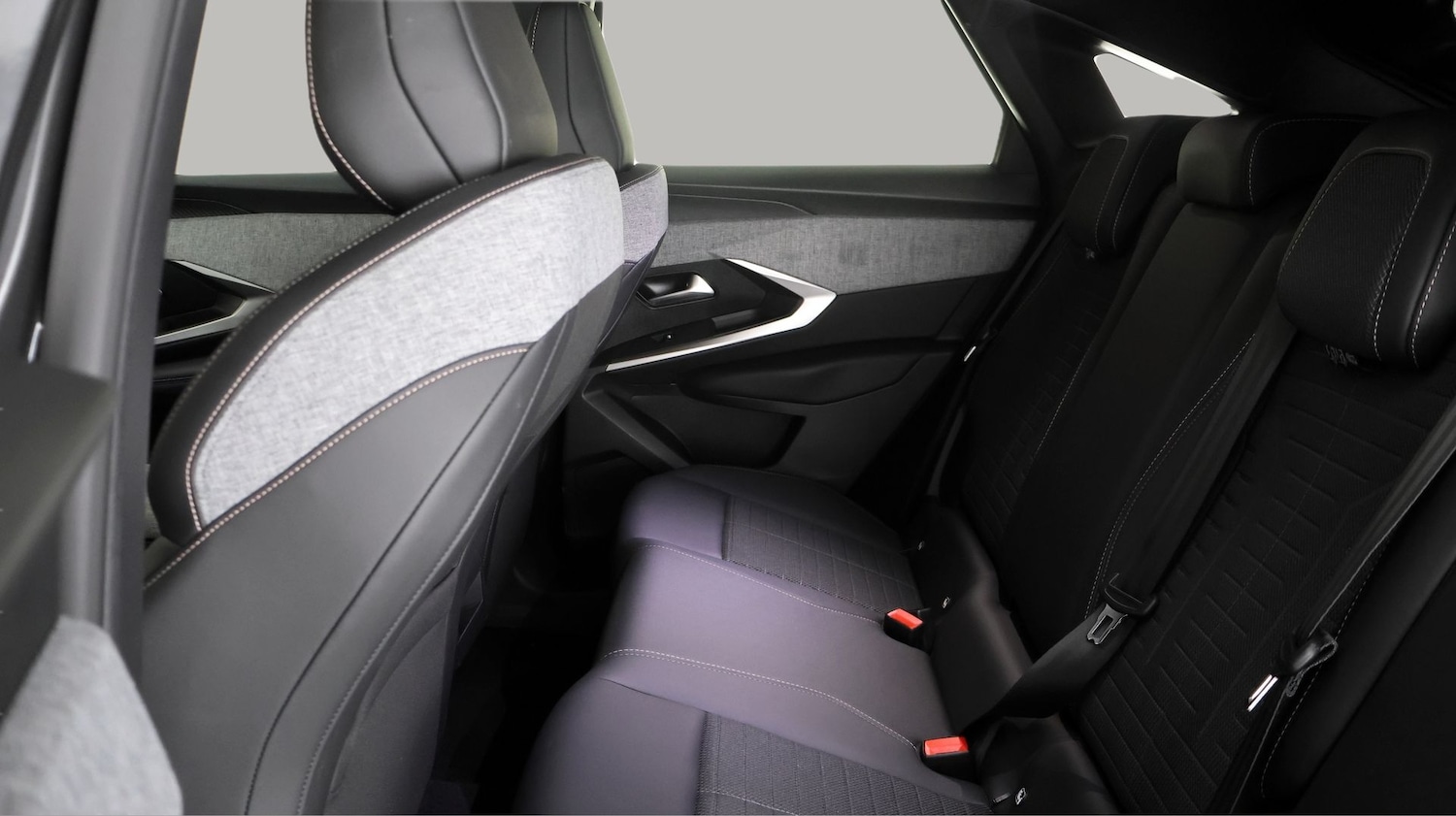 Used Peugeot 3008 2025 for sale - 77919173: Photo 16