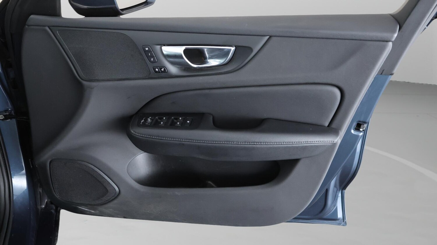 Used Volvo V60 for sale - 76759252: Photo 16