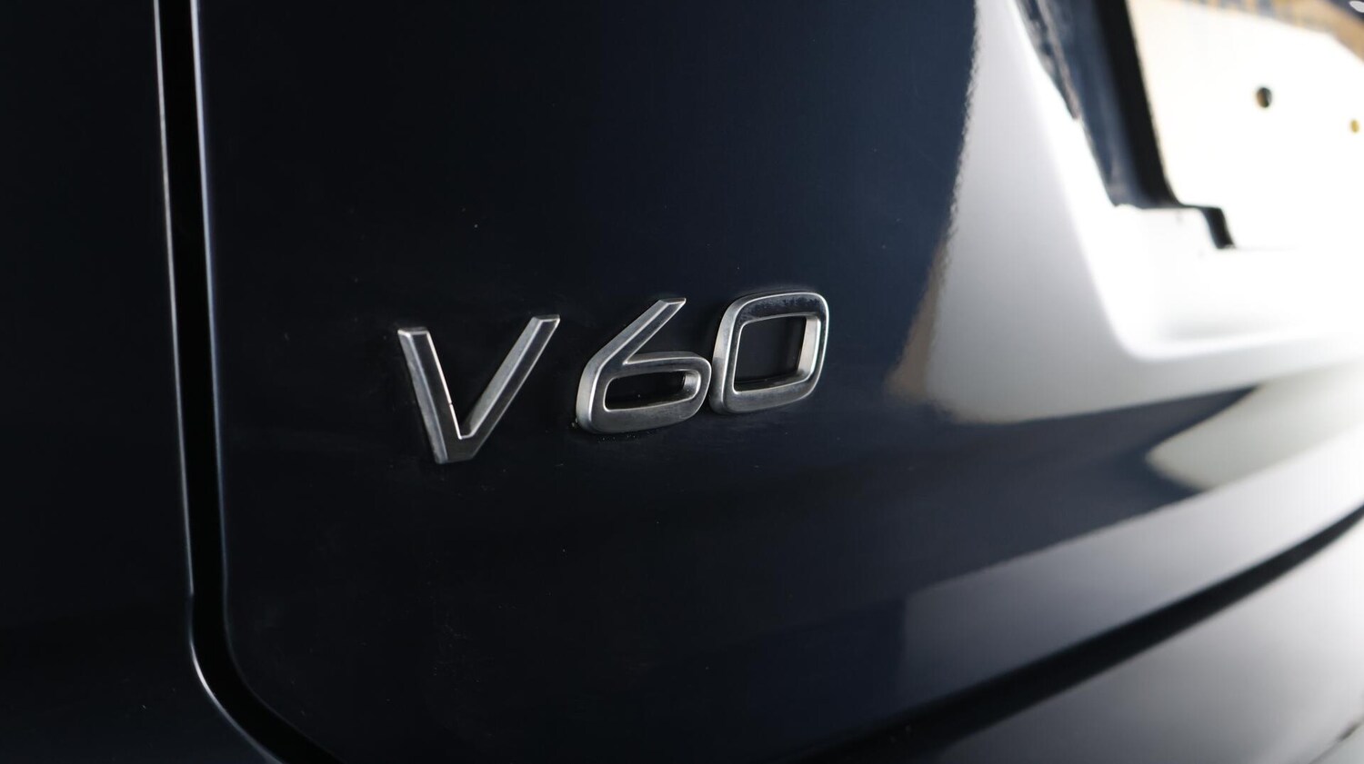 Used Volvo V60 for sale - 76759252: Photo 22