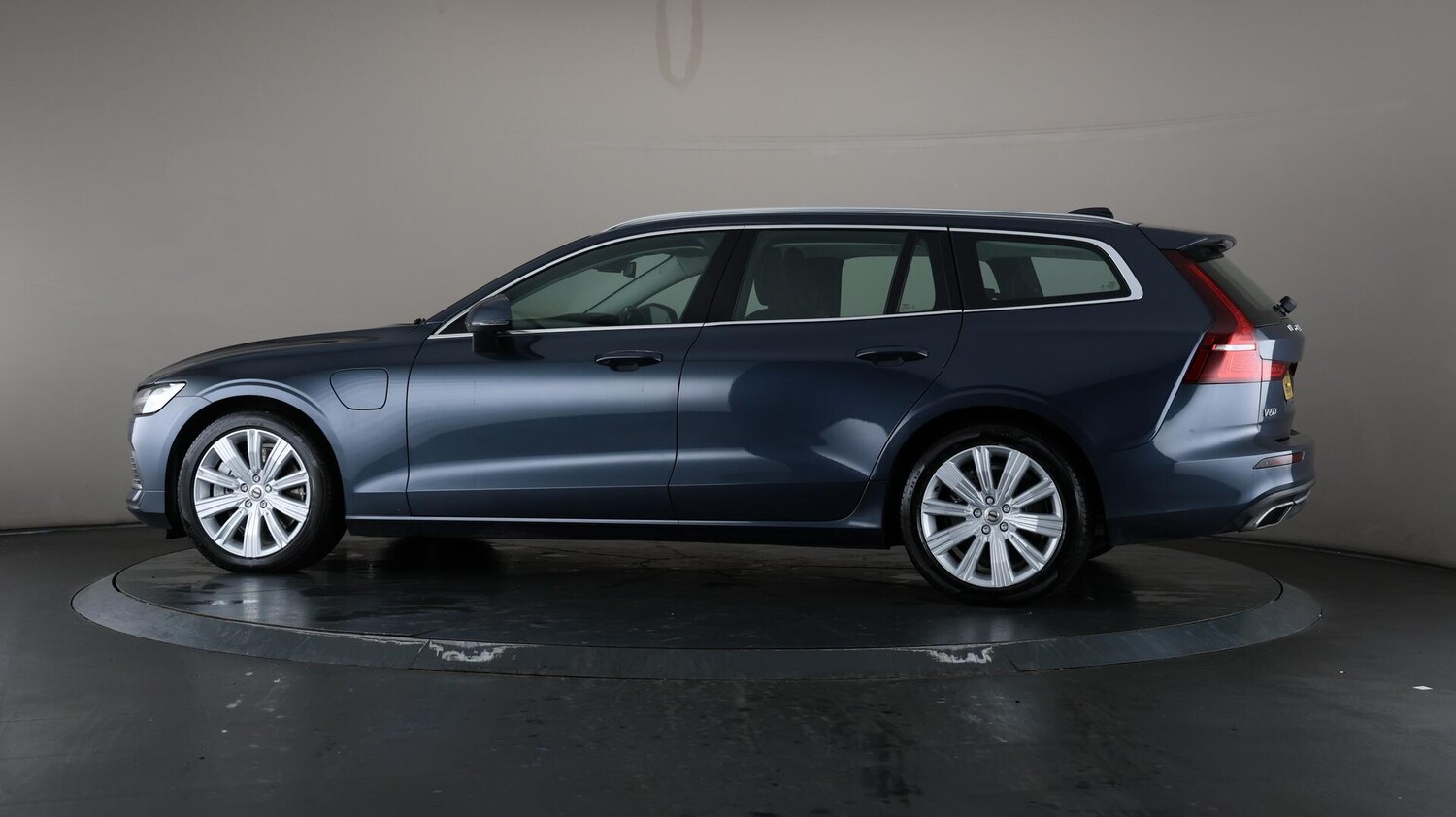 Used Volvo V60 for sale - 76759252: Photo 78