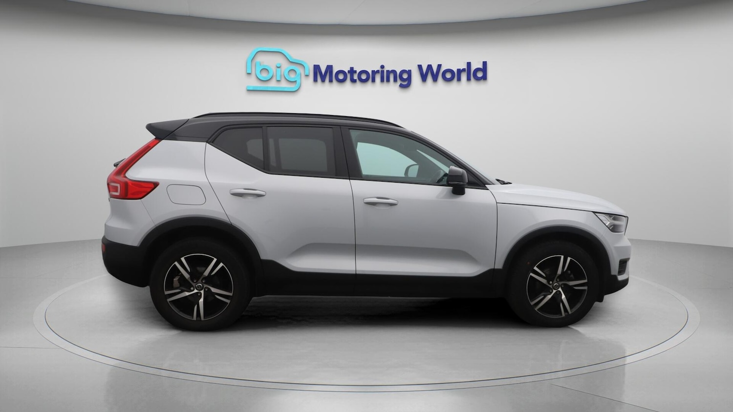 Used Volvo XC40 2022 for sale - 76714710: Photo 9