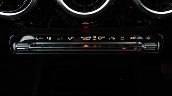 Used Mercedes-Benz GLA 2021 for sale - 76294672: Photo 12