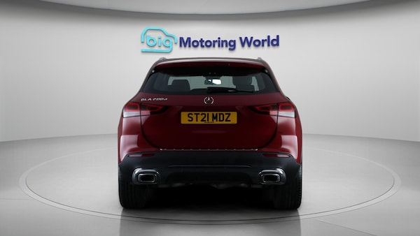 Used Mercedes-Benz GLA 2021 for sale - 76294672: Photo 6