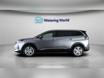 Used Peugeot 5008 2023 for sale - 79400824: Photo