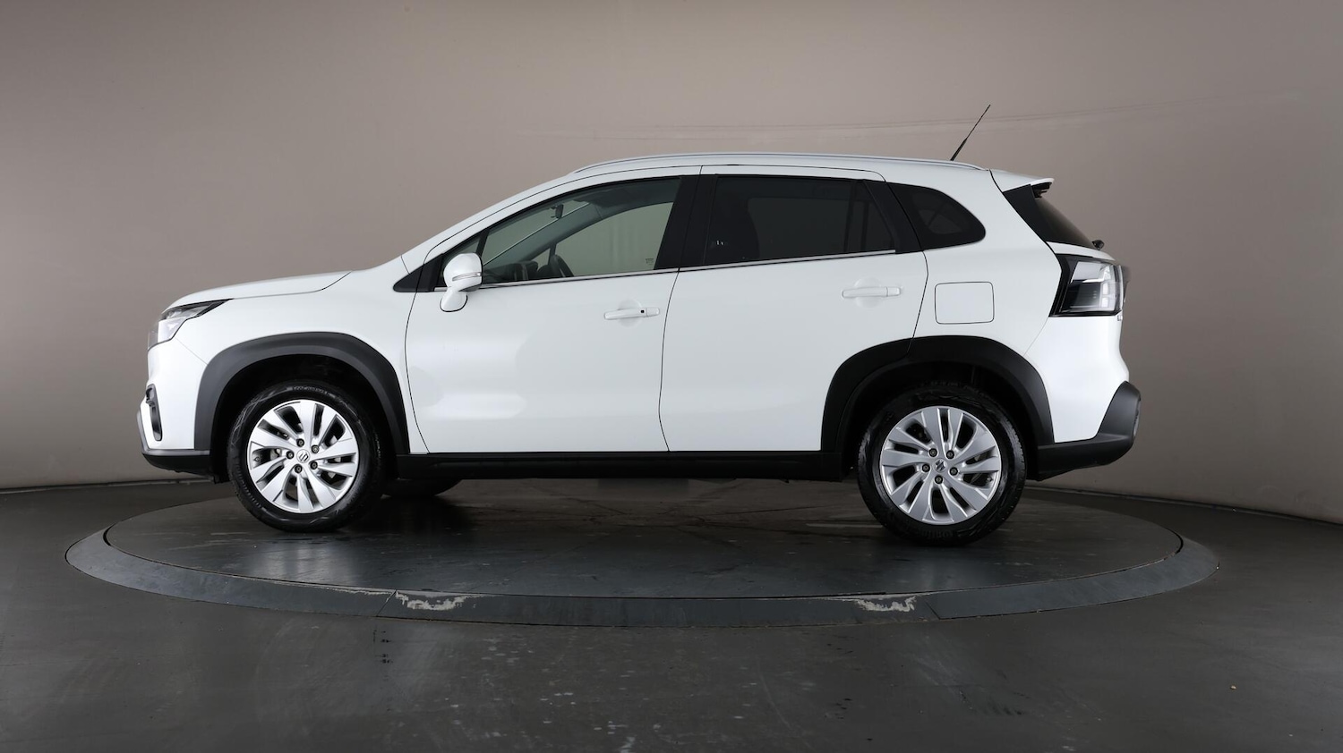 Used Suzuki SX4 S-Cross 2023 for sale - 76122490: Photo 35