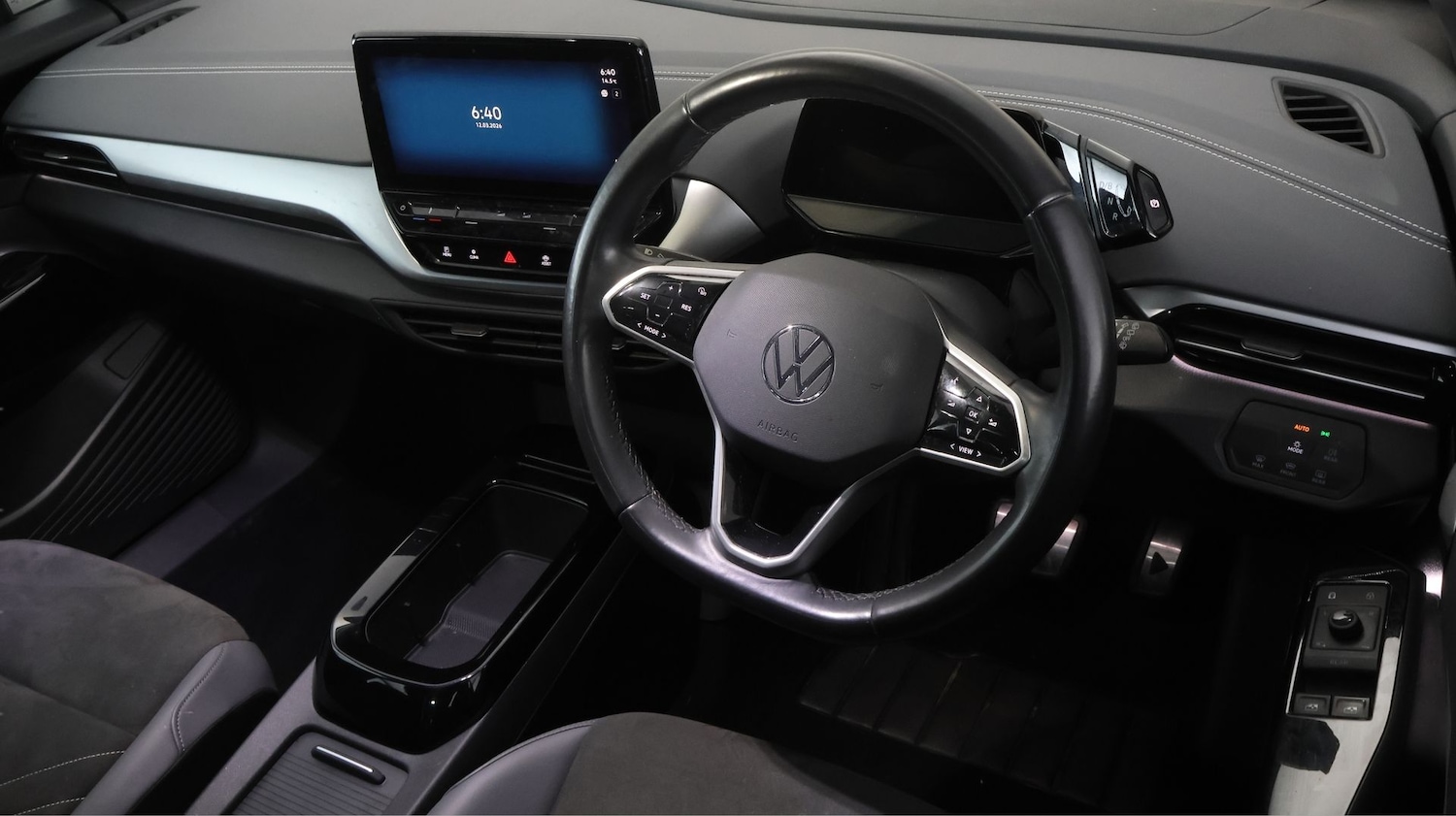 Used Volkswagen ID.4 2023 for sale - 77846614: Photo 9