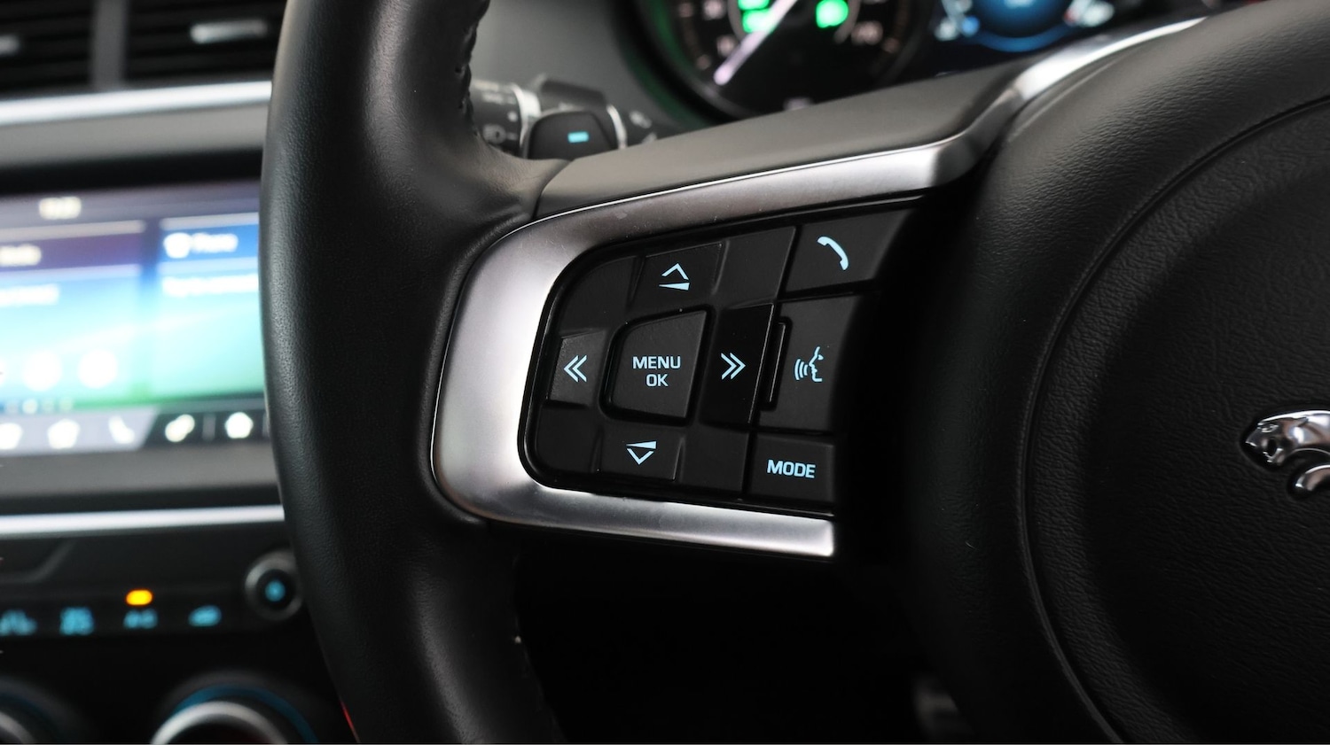 Used Jaguar E-Pace 2020 for sale - 77921627: Photo 23