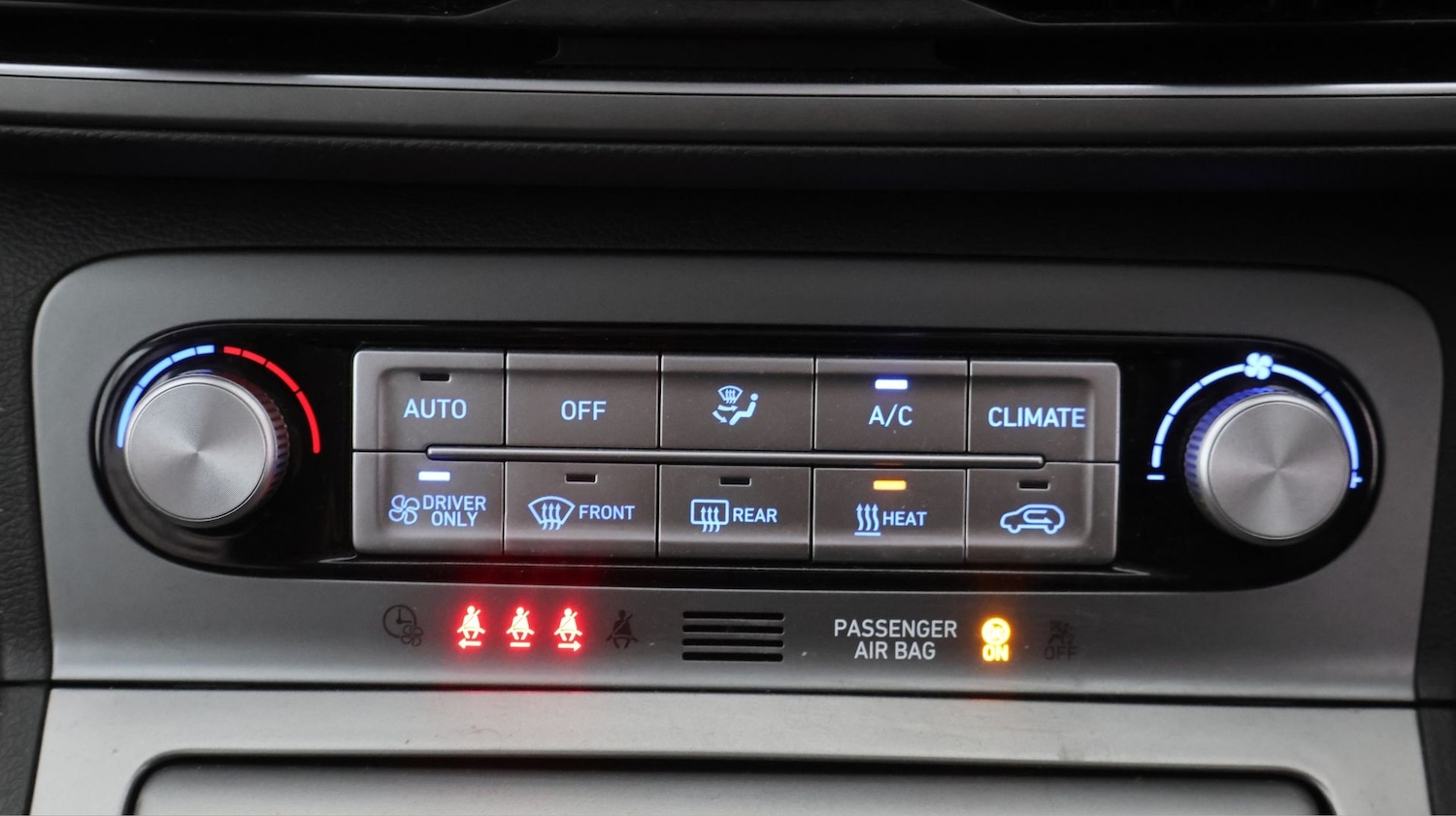 Used Hyundai KONA 2023 for sale - 77854470: Photo 12