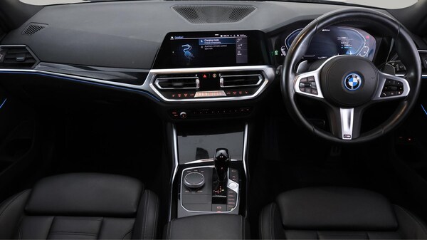 Used BMW 3 Series 2021 for sale - 76282587: Photo 14