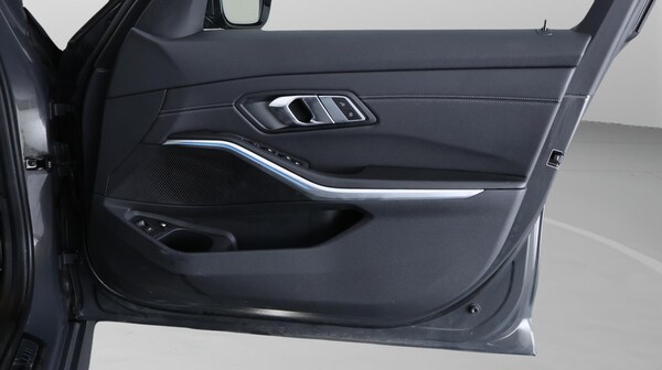 Used BMW 3 Series 2021 for sale - 76282587: Photo 16
