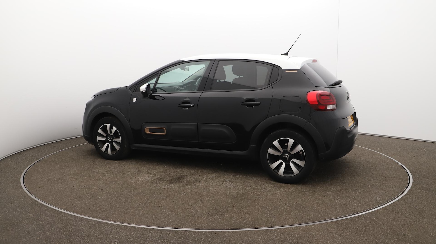Used Citroen C3 2023 for sale - 76659077: Photo 48