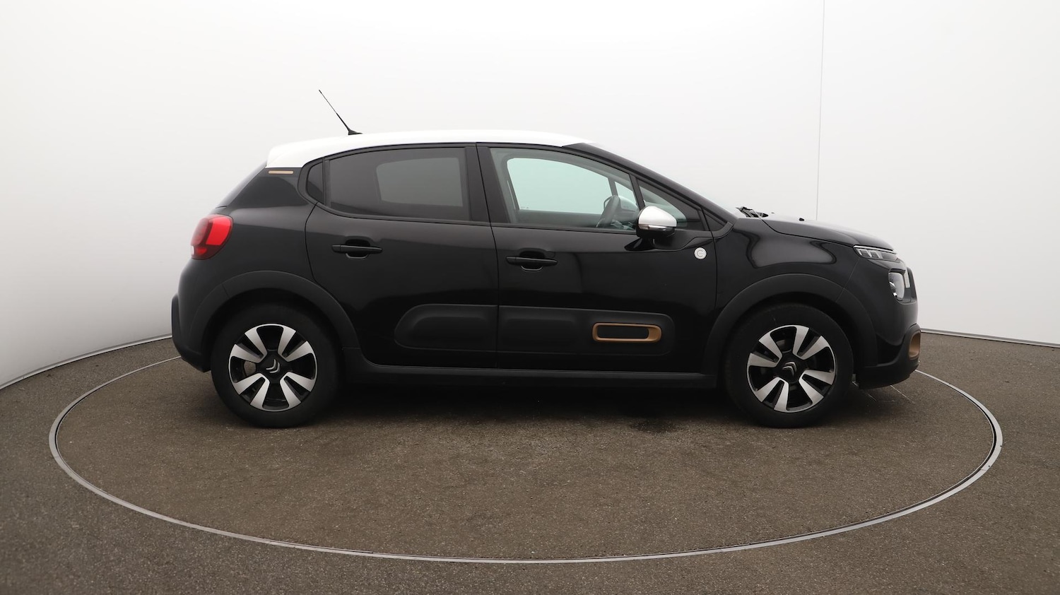 Used Citroen C3 2023 for sale - 76659077: Photo 50