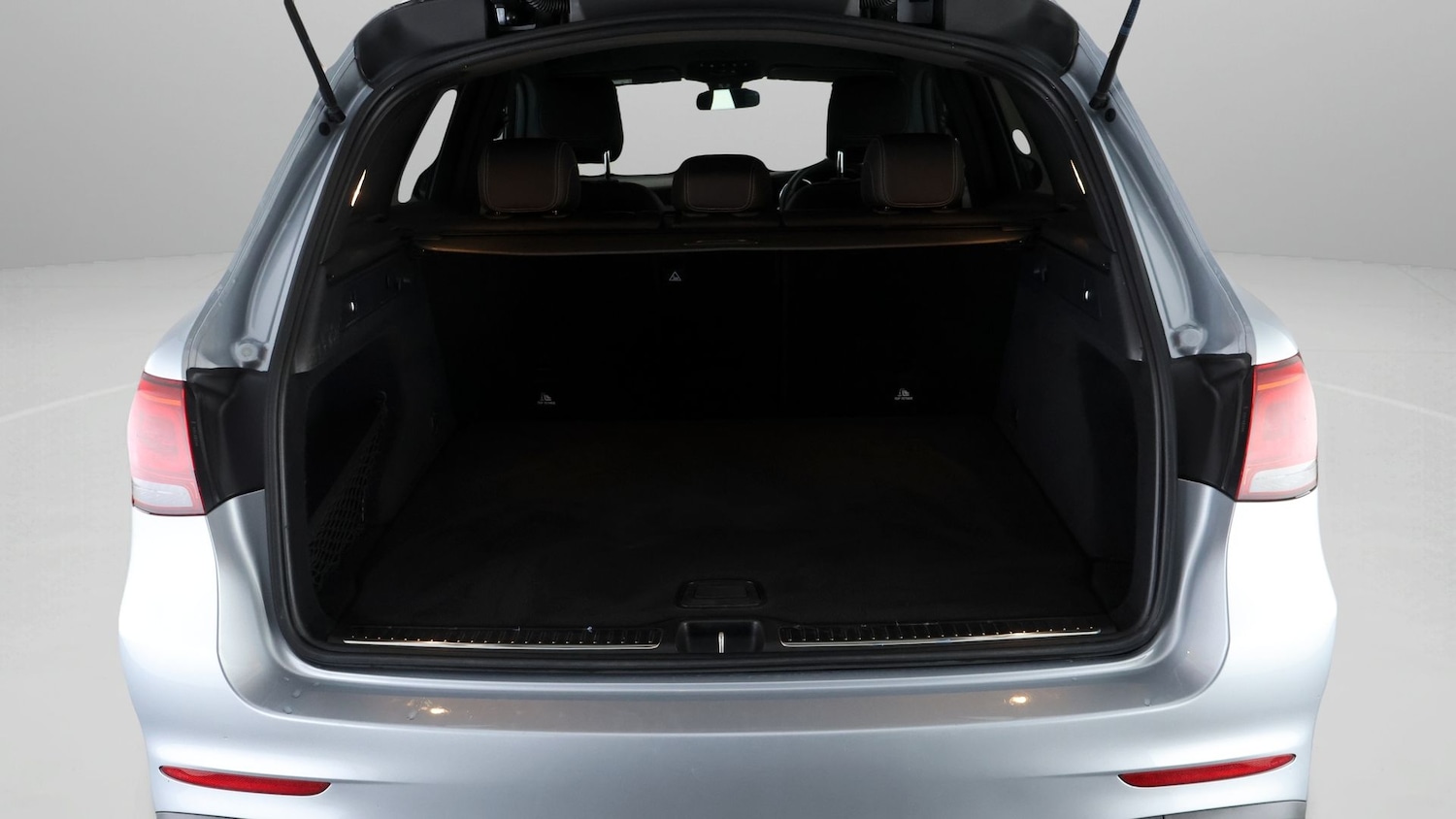 Used Mercedes-Benz GLC 2022 for sale - 77592624: Photo 17