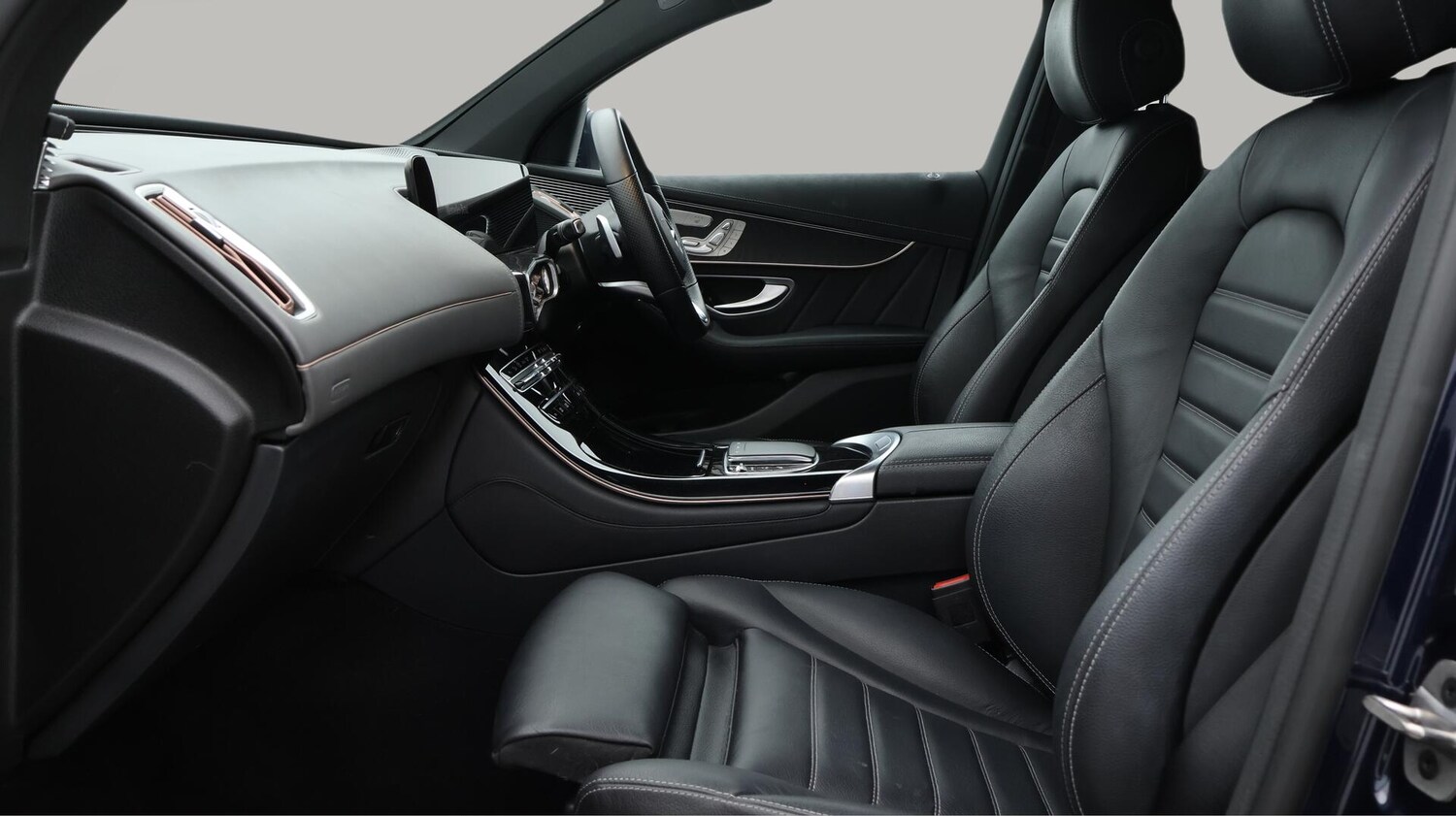 Used Mercedes-Benz EQC 2022 for sale - 76282789: Photo 14