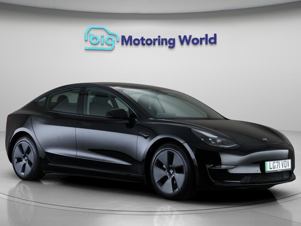 Used Tesla Model 3 2021 for sale - 76742438: Photo 1