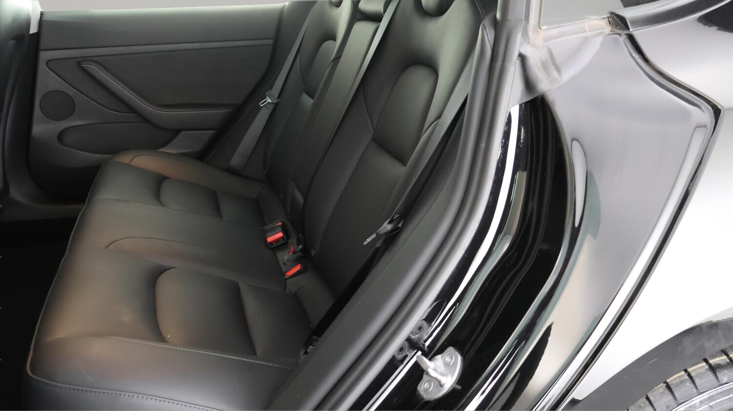 Used Tesla Model 3 2021 for sale - 76742438: Photo 17