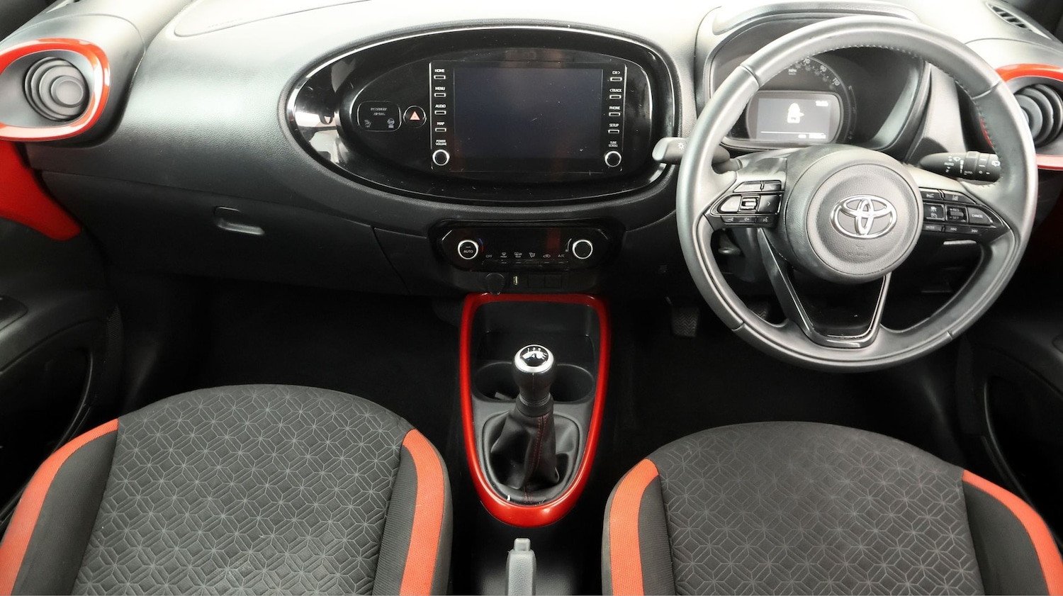 Used Toyota Aygo X 2023 for sale - 78063345: Photo 12