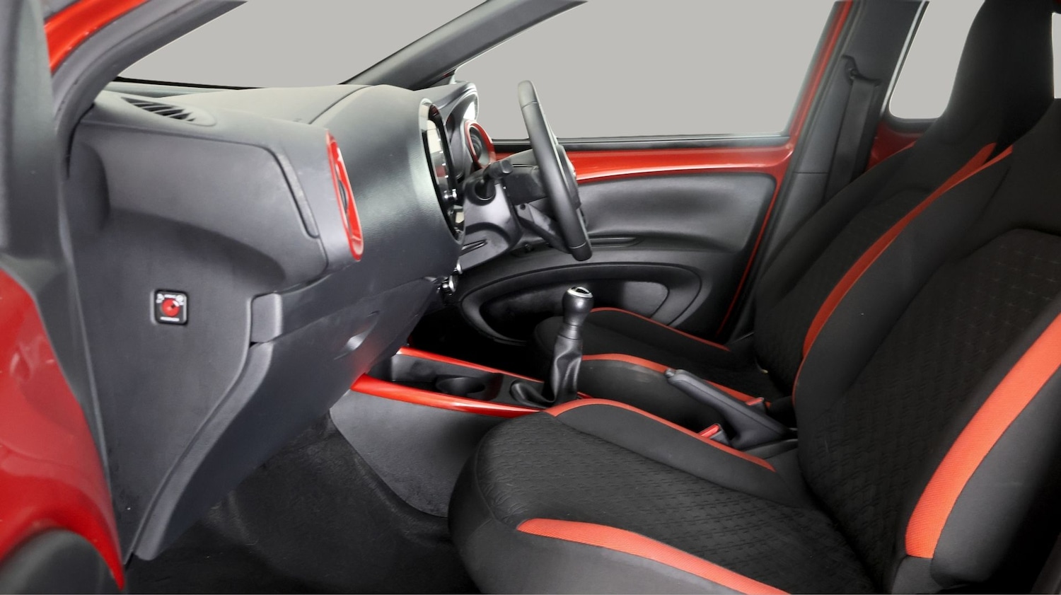 Used Toyota Aygo X 2023 for sale - 78063345: Photo 13