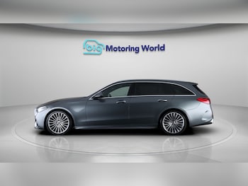 Used Mercedes-Benz C Class 2022 for sale - 77976952: Photo