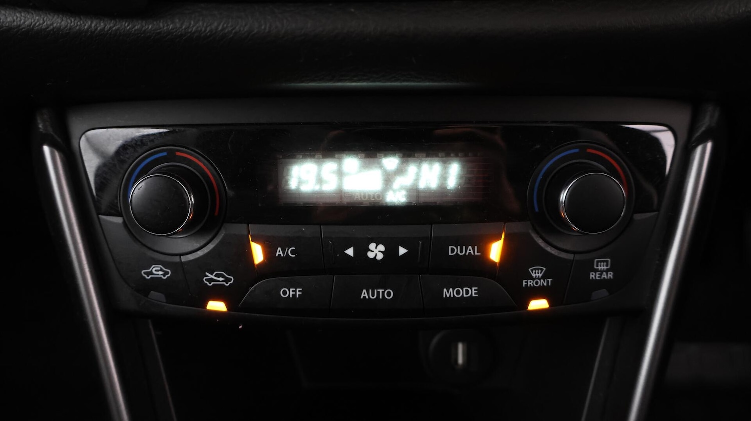 Used Suzuki SX4 S-Cross 2023 for sale - 76381341: Photo 11