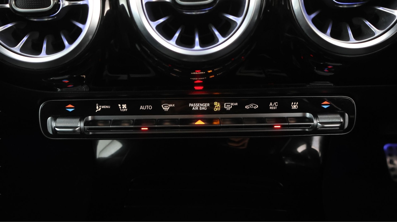 Used Mercedes-Benz CLA 2022 for sale - 78199762: Photo 12