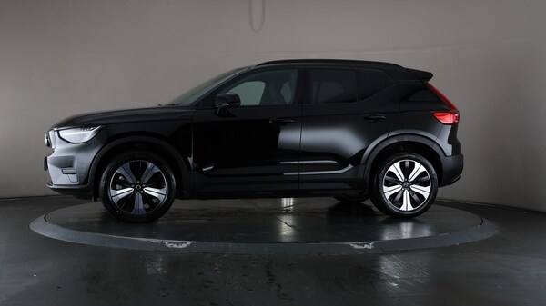 Used Volvo XC40 2022 for sale - 76260497: Photo 41