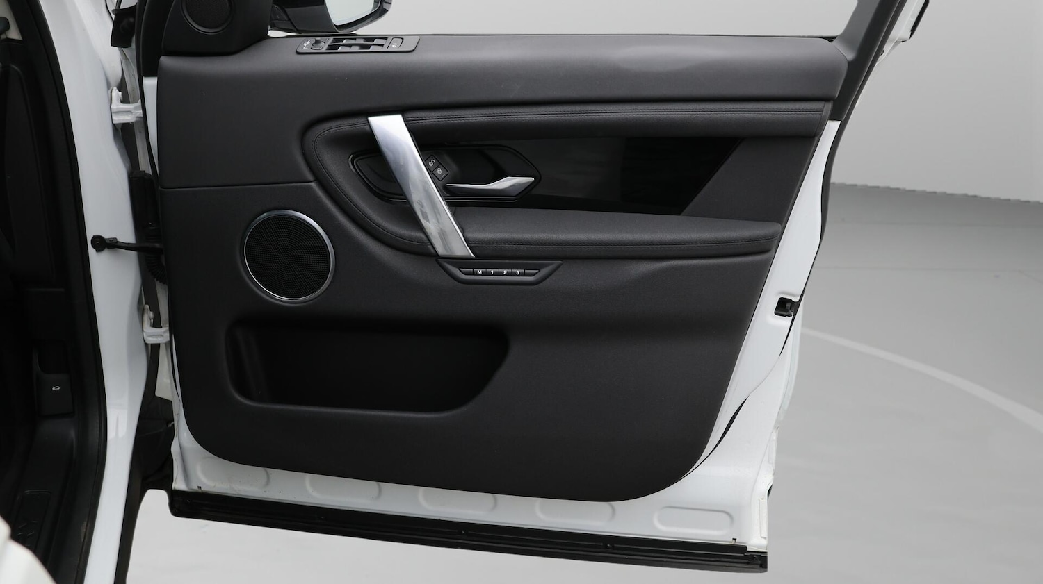 Used Land Rover Discovery Sport 2019 for sale - 76633671: Photo 16