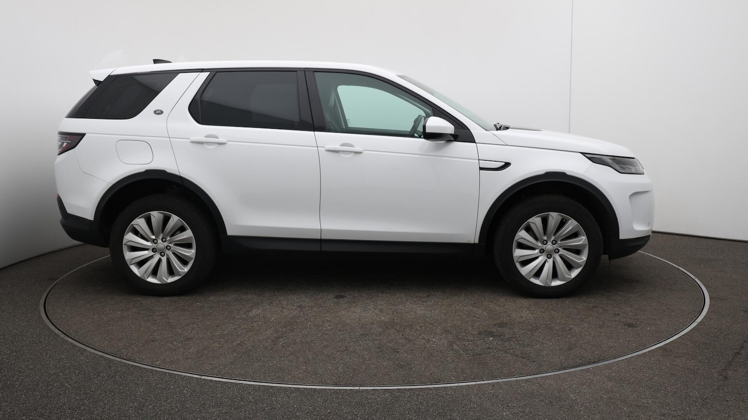 Used Land Rover Discovery Sport 2019 for sale - 76633671: Photo 52