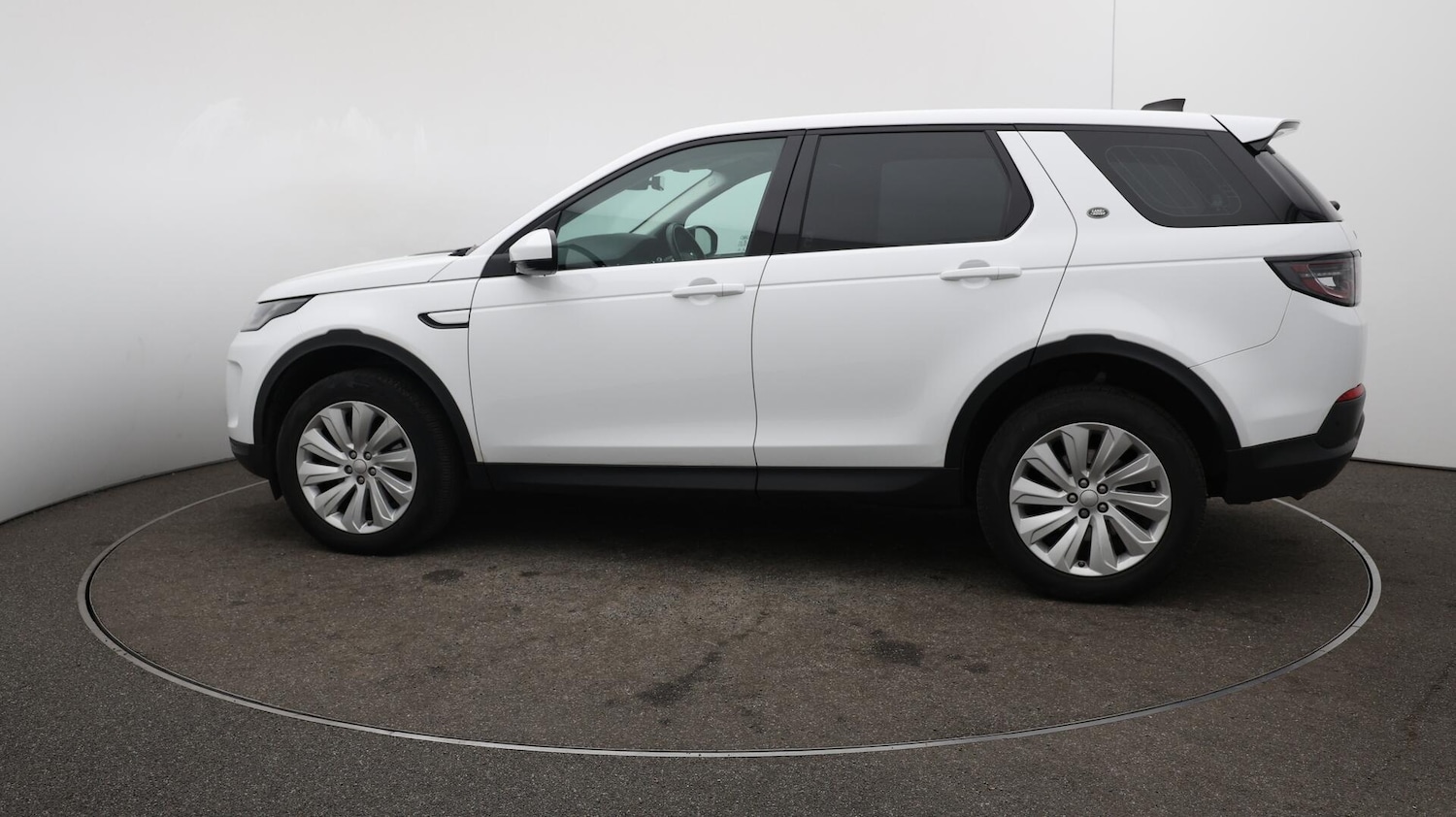 Used Land Rover Discovery Sport 2019 for sale - 76633671: Photo 61