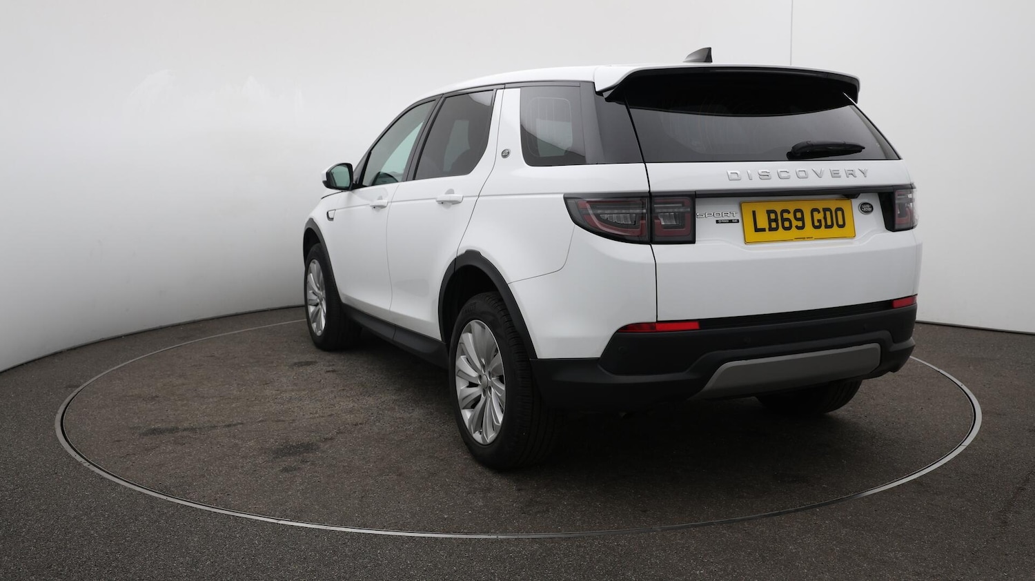 Used Land Rover Discovery Sport 2019 for sale - 76633671: Photo 64