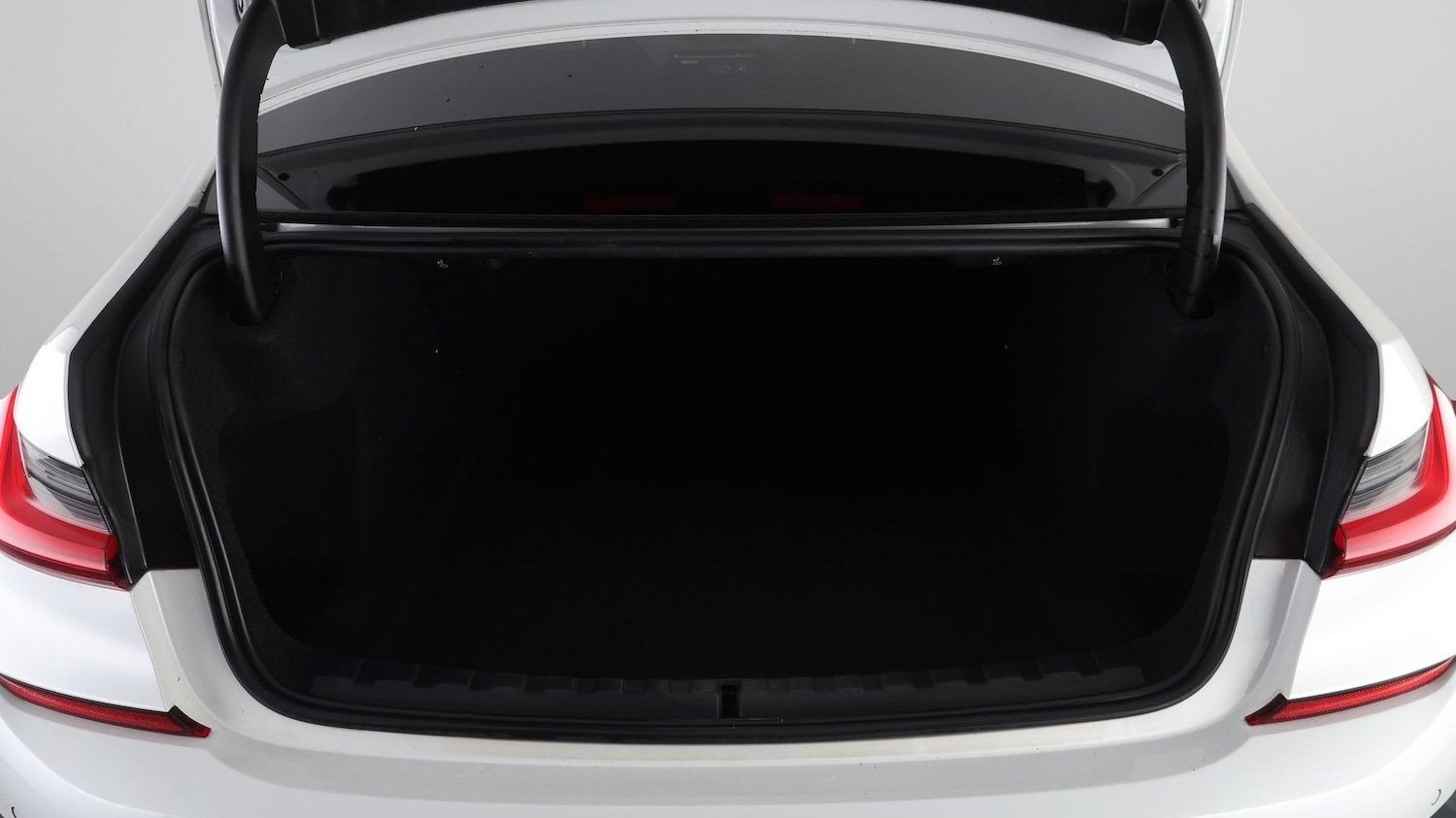 Used BMW 3 Series 2019 for sale - 77704233: Photo 17