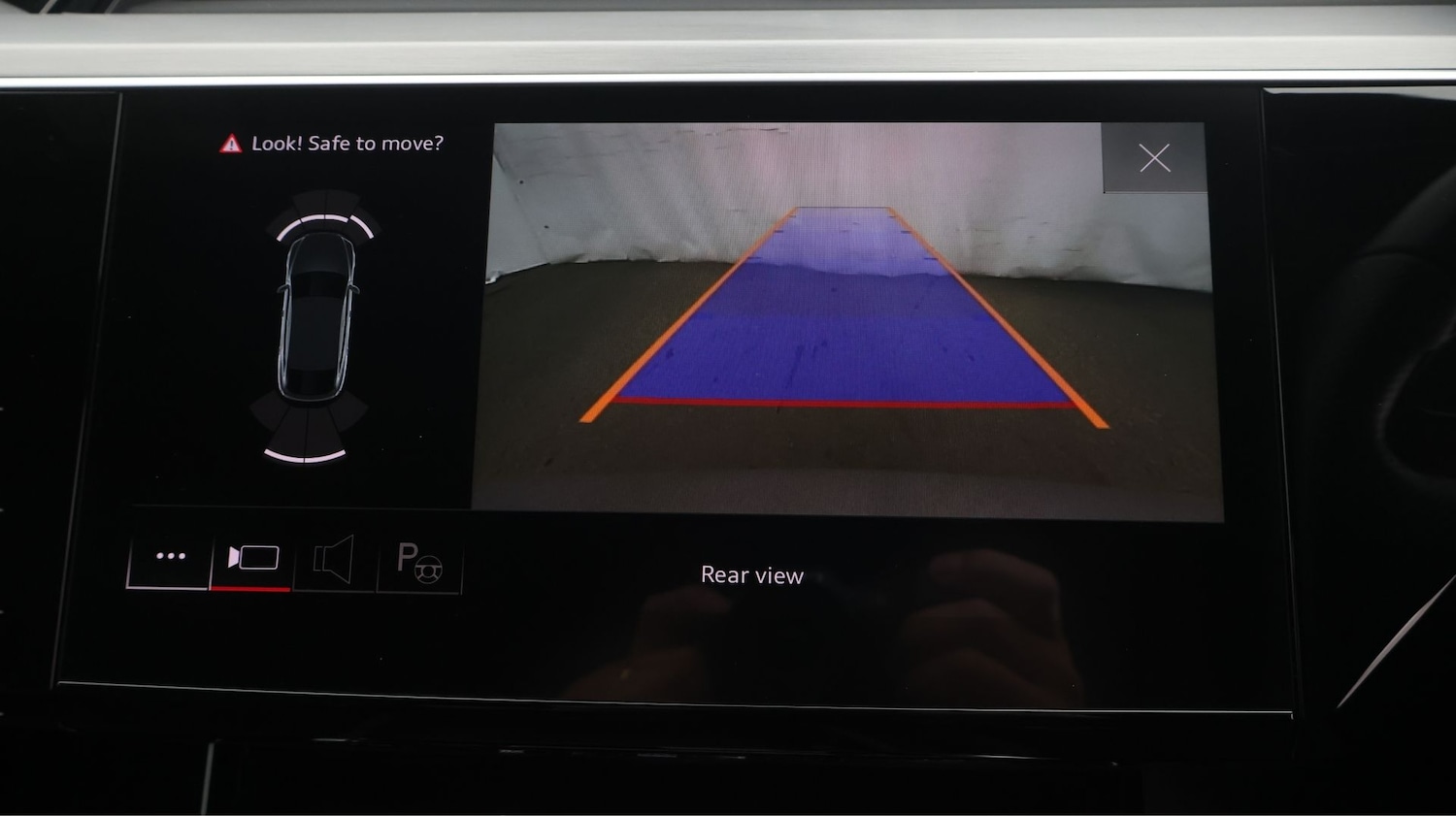 Used Audi e-tron 2022 for sale - 78218083: Photo 26