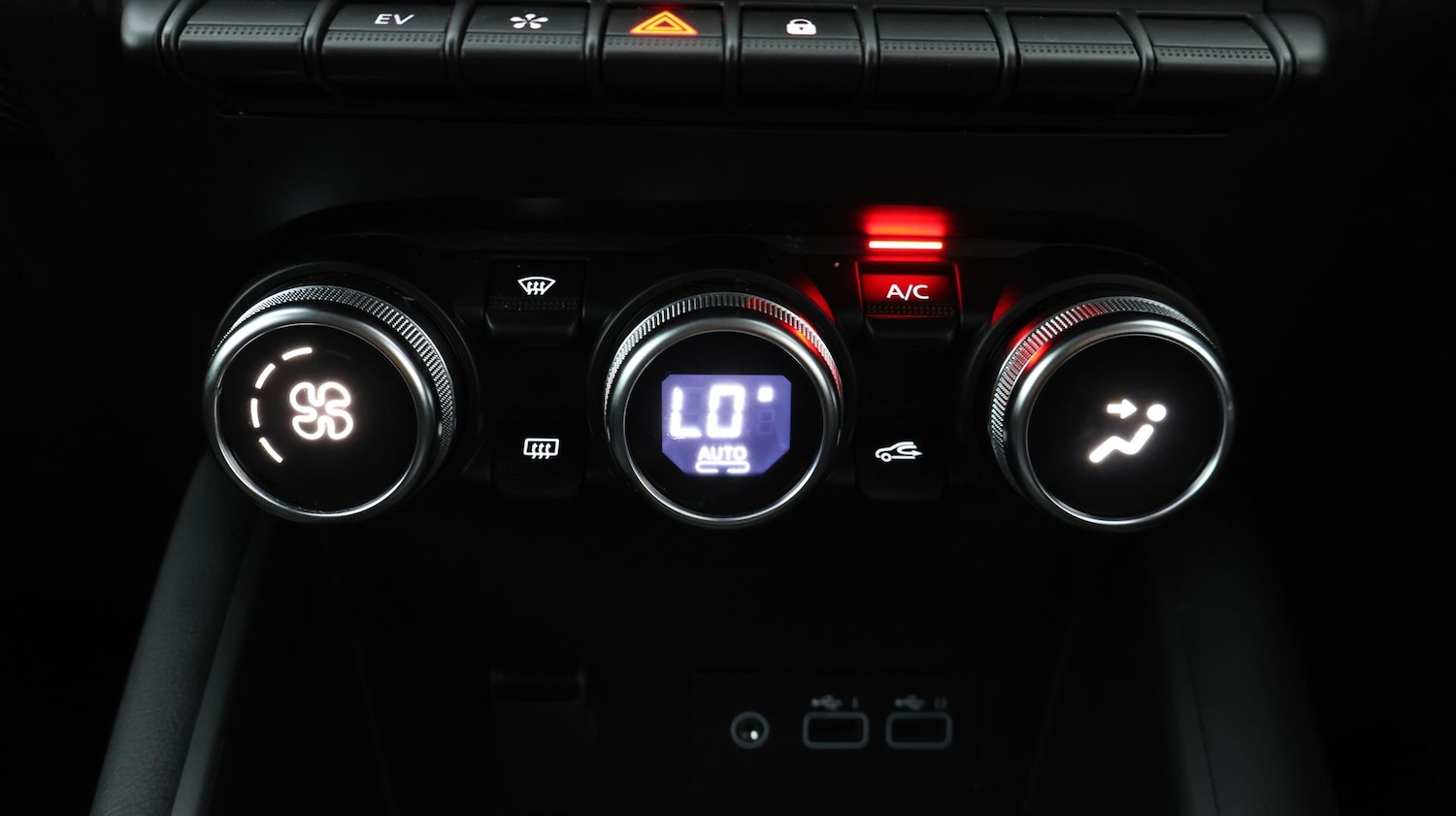 Used Renault Captur 2023 for sale - 77404698: Photo 12