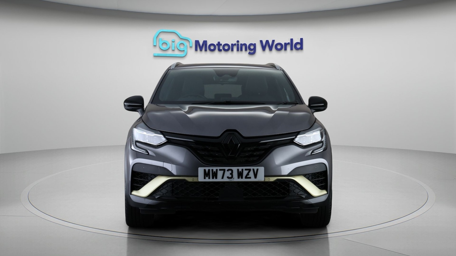 Used Renault Captur 2023 for sale - 77404698: Photo 2