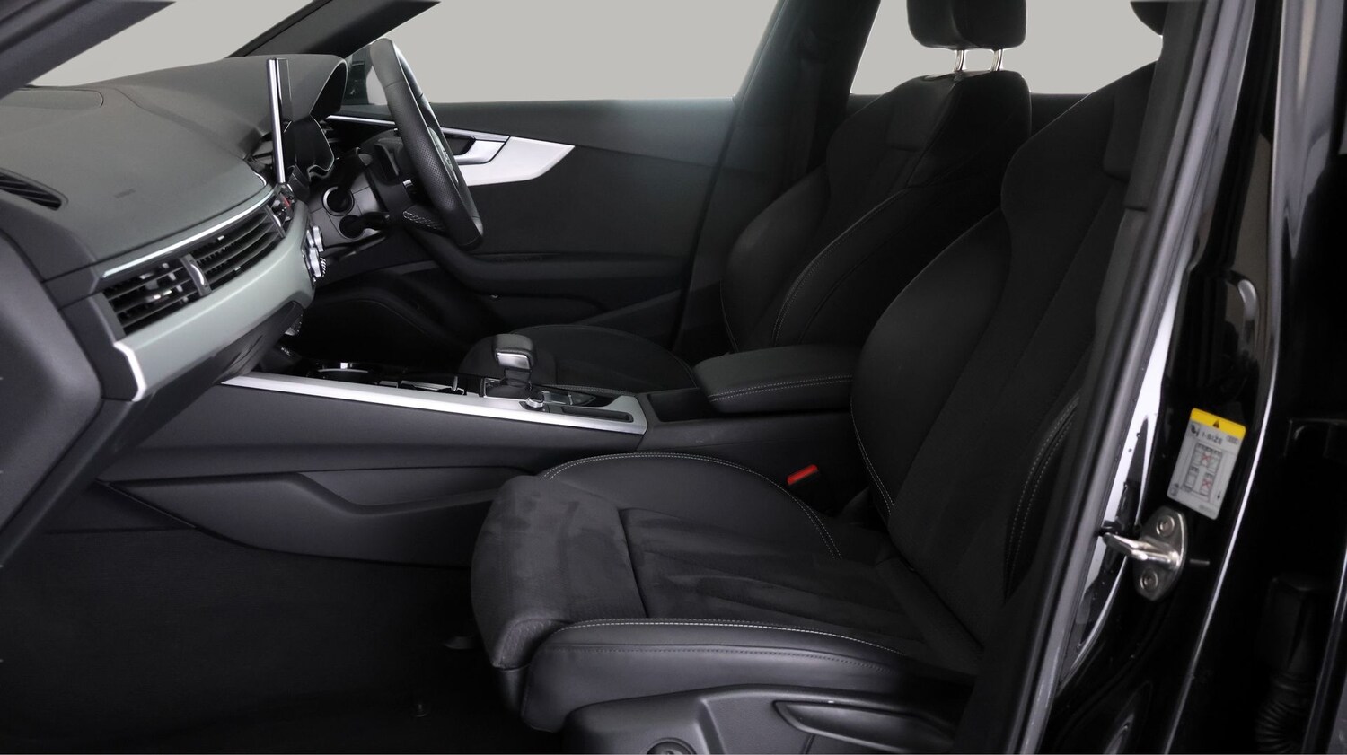 Used Audi A4 2022 for sale - 77890129: Photo 14