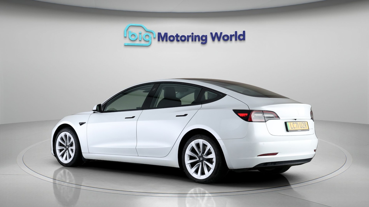 Used Tesla Model 3 2021 for sale - 77247520: Photo 5