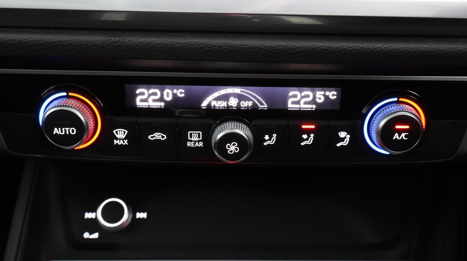 Used Audi Q3 2022 for sale - 75990974: Photo 16