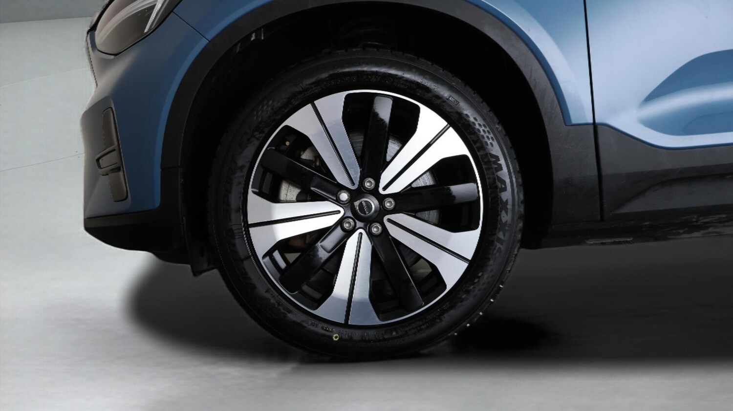 Used Volvo XC40 for sale - 76727919: Photo 19