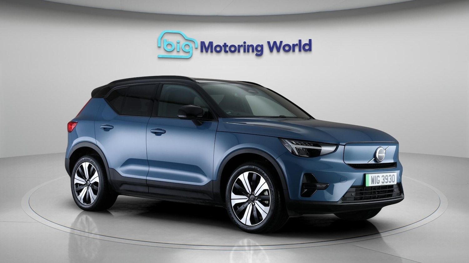 Used Volvo XC40 for sale - 76727919: Photo 2